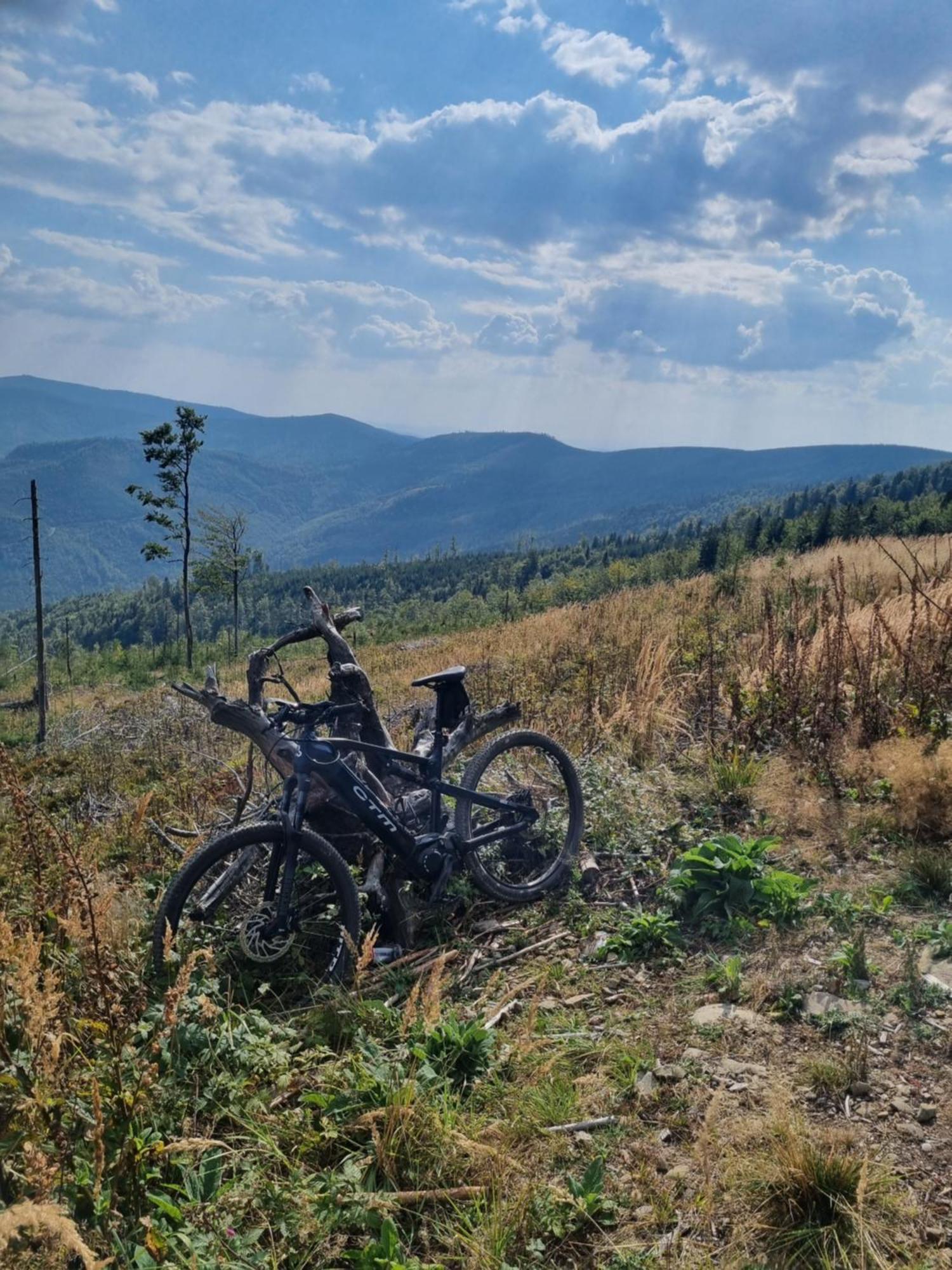 Apartament Elbrus Czyrna Szczyrk Wypozyczalnia Rowerow E-Bike Czyrna Szkola Narciarska & Wypozyczalnia Ski Serwis Exterior foto